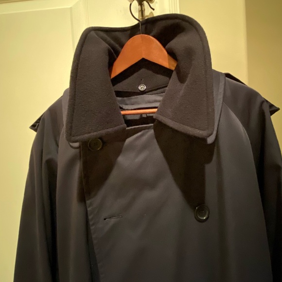 Mens Burberry Navy Trench Jacket with wool inner coat - Picture 8 of 15